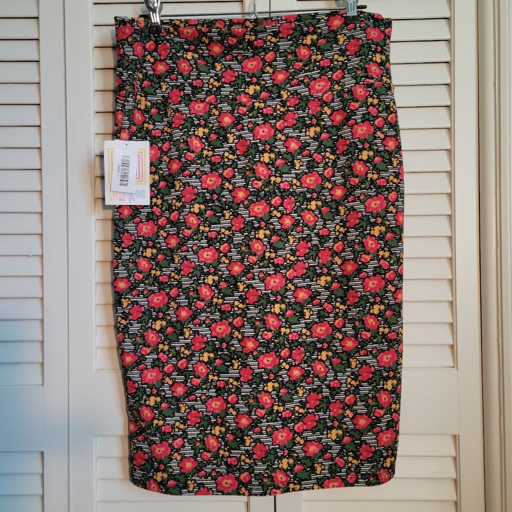 LuLaRoe Cassie Pencil Skirt size L